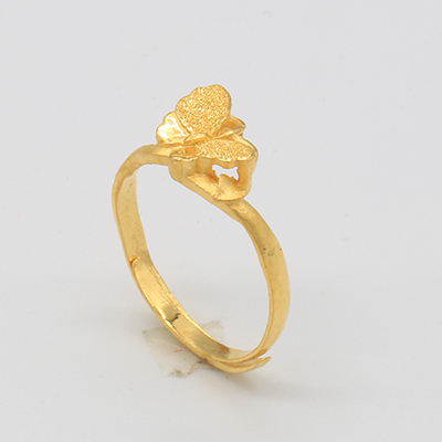蝴蝶黃金戒指